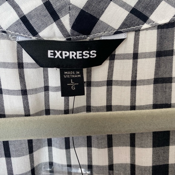 NWT Express button down plaid tie front top▪️L - Picture 4 of 7